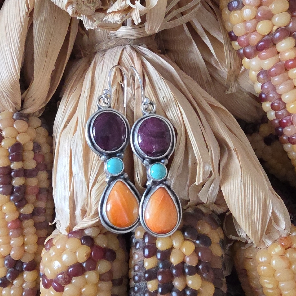 Beautiful Native American Navajo Handmade Turquoise & Spiny Earrings 🩵💜🧡🌅🎁 - Picture 2 of 10